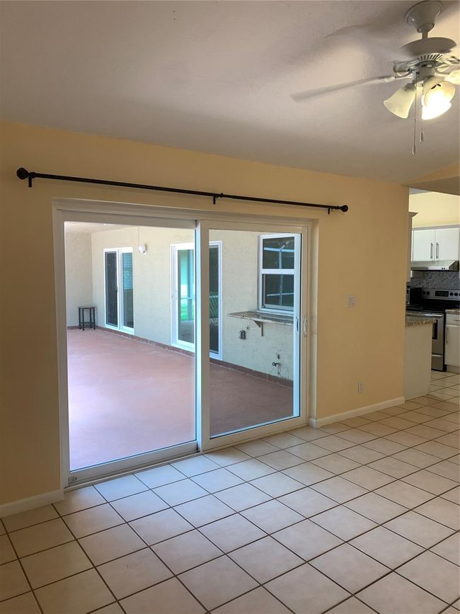 9840 Nw 28 Th Ct, House other with 4 bedrooms, 2 bathrooms and null parking in Coral Springs FL | Image 25