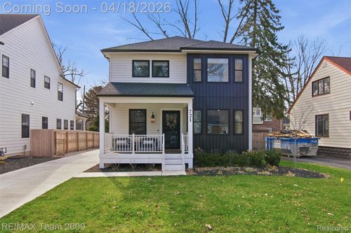 721 N Alexander Ave, Royal Oak, MI, 48067-1945 | Card Image