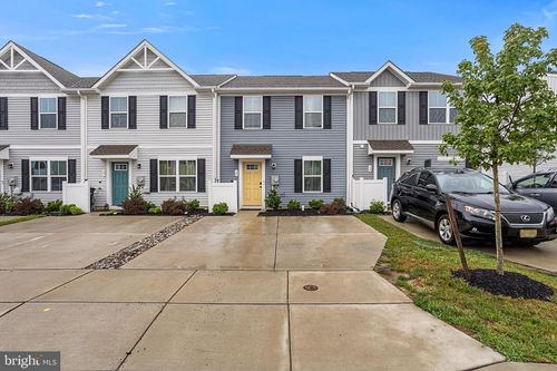 15 Magnolia Way, CLEMENTON, NJ, 08021-4333 | Card Image