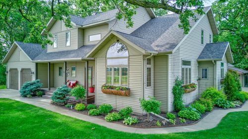19319 380th St, Erhard, MN, 56534-9513 | Card Image