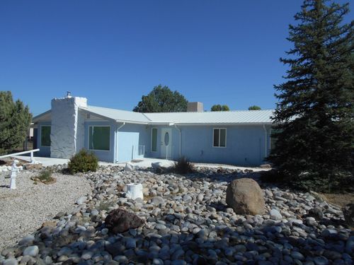 38 County Road 119, Espanola, NM, 87532-3508 | Card Image
