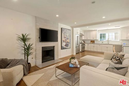 11734 Sunshine Ter, Studio City, CA, 91604-3843 | Card Image
