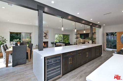 16142 Bayberry Place, Sherman Oaks, CA, 91403 | Card Image