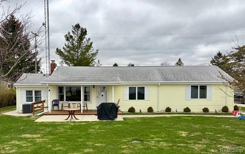 2904 N Lakeshore Rd, Port Hope, MI, 48468-9367 | Card Image