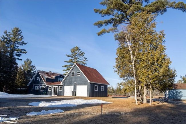 1567 Braeloch Rd, House other with 4 bedrooms, 2 bathrooms and 6 parking in Haliburton ON | Image 4