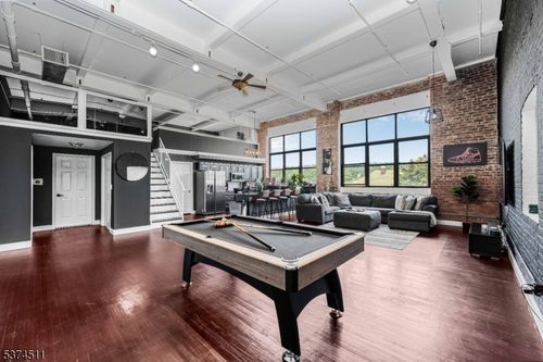 350 Scotland Rd, Orange, NJ, 07050 | Card Image