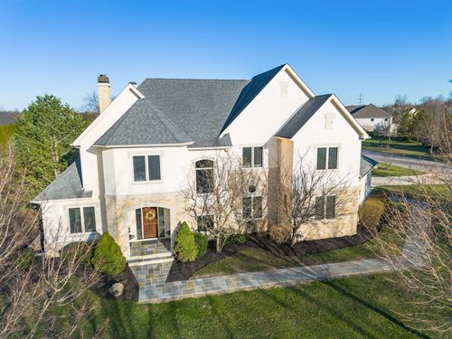4552 N Hampton Dr, Dublin, OH, 43016-7916 | Card Image