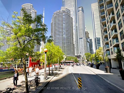 3312-99 Harbour Sq, Toronto, ON, M5J2H2 | Card Image