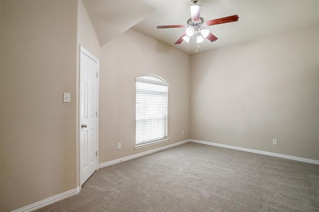 Bedroom #4 | Image 27