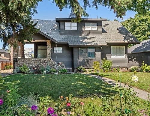 3129 E 34th Ave, Spokane, WA, 99223-4622 | Card Image