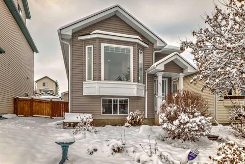 63 Somervale Pl Sw, Calgary, AB, T2Y3J9 | Card Image