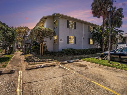 g203-4928 W Gandy Blvd, TAMPA, FL, 33611-3047 | Card Image
