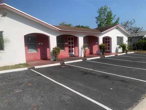 1010 Sw 76th Ave, North Lauderdale, FL, 33068-3303 | Card Image