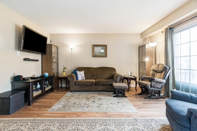 58 Daniele Ave N, House other with 3 bedrooms, 3 bathrooms and 2 parking in Beeton ON | Image 8