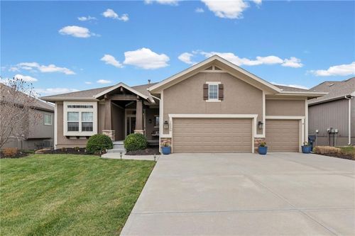 16336 Twilight Ln, Olathe, KS, 66062-4507 | Card Image