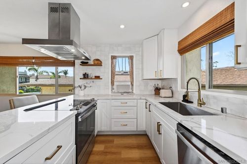 1031 Susana Ct, San Marcos, CA, 92078-4629 | Card Image