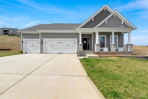 1154 Bloomfield Dr, Eureka, MO, 63025-4127 | Card Image