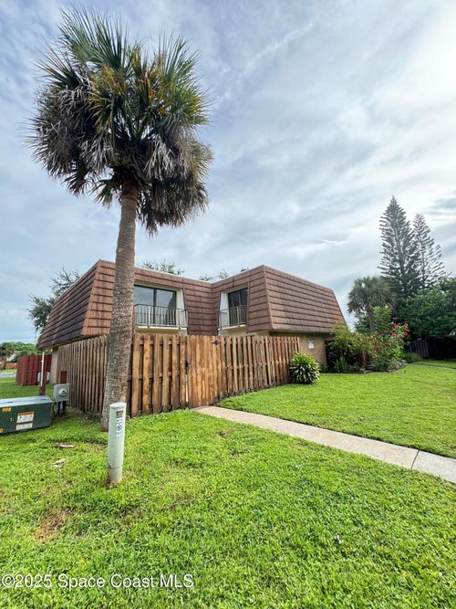 3111 Kaileen Cir Ne, Palm Bay, FL, 32905-3034 | Card Image