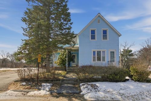 1 Bellmore St, Attleboro, MA, 02703-4803 | Card Image