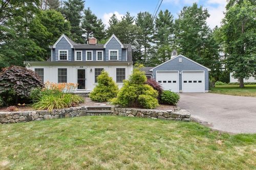 238 Village St, Millis, MA, 02054-1735 | Card Image