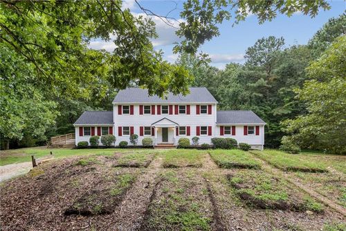 115 Quaker Meeting House Rd, Williamsburg, VA, 23188-1851 | Card Image