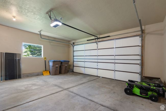 15337 Eagle Crest Dr, House other with 6 bedrooms, 4 bathrooms and 3 parking in Draper UT | Image 45