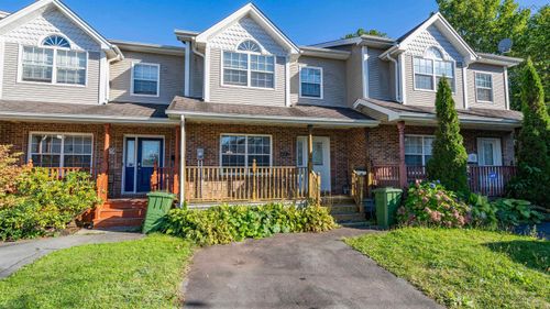 227 Green Village Lane, Dartmouth, NS, B2Y4V5 | Card Image