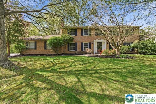 3875 Gloucester Pl, Bethlehem, PA, 18020-7593 | Card Image