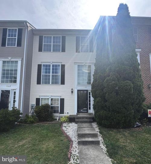 1945 Harpers Ct, FREDERICK, MD, 21702-3004 | Card Image