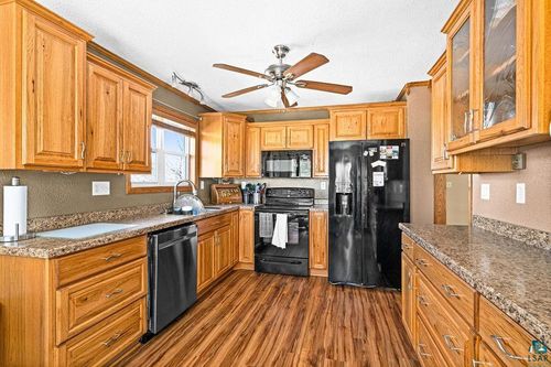 22 Marks Dr, Silver Bay, MN, 55614-1109 | Card Image