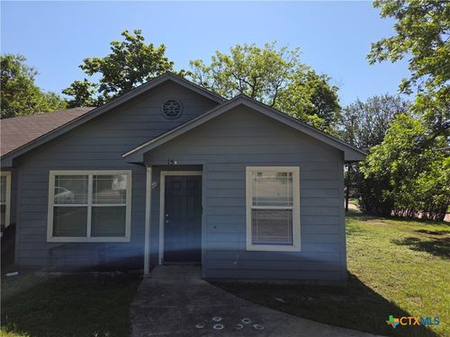 15 S 10th St, Temple, TX, 76501-4312 | Card Image