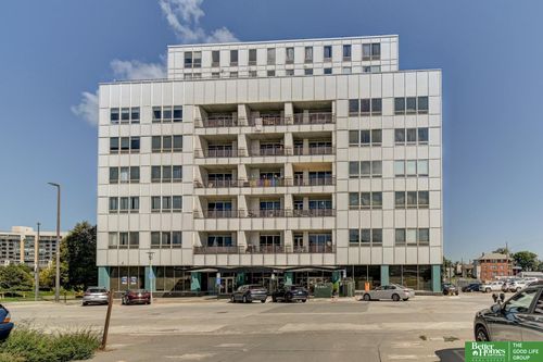 9e-3000 Farnam Street, Omaha, NE, 68131 | Card Image