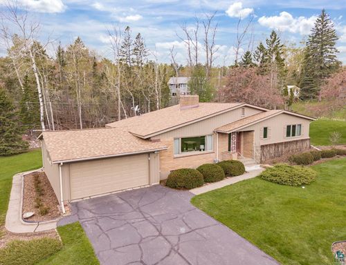 529 Valley Dr, Duluth, MN, 55804 | Card Image