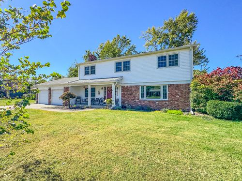 7503 S Williamsburg St, Terre Haute, IN, 47802-9336 | Card Image