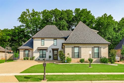 221 Conti Way, Bossier City, LA, 71111-6365 | Card Image