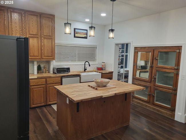 60355 Highway 26, House other with 5 bedrooms, 4 bathrooms and null parking in John Day OR | Image 13