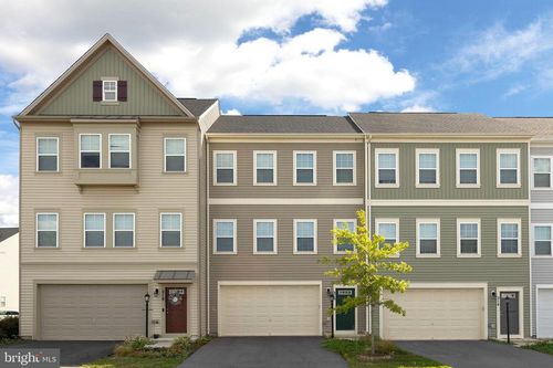 216 Parkland Dr, STEPHENSON, VA, 22656-2078 | Card Image