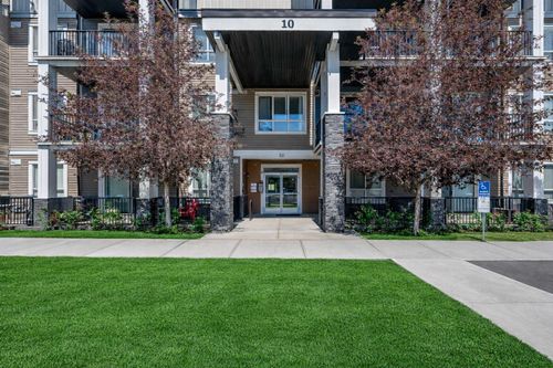 211-10 Walgrove Walk Se, Calgary, AB, T2X4E3 | Card Image