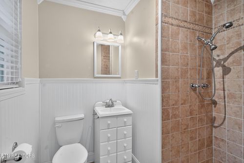 4636 Meadow Ave Nw, Cleveland, TN, 37312-4118 | Card Image
