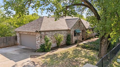 17-11304 Springhollow Road, Oklahoma City, OK, 73120 | Card Image