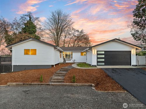 6101 Agnes Rd Ne, Tacoma, WA, 98422-1309 | Card Image
