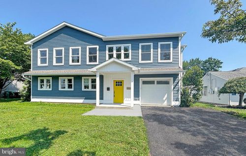 463 Austin Dr, FAIRLESS HILLS, PA, 19030-2104 | Card Image