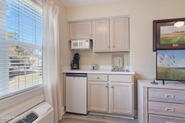 UNIT-205 - 908 Resort Cir, Condo with 2 bedrooms, 2 bathrooms and null parking in Sunset Beach NC | Image 34