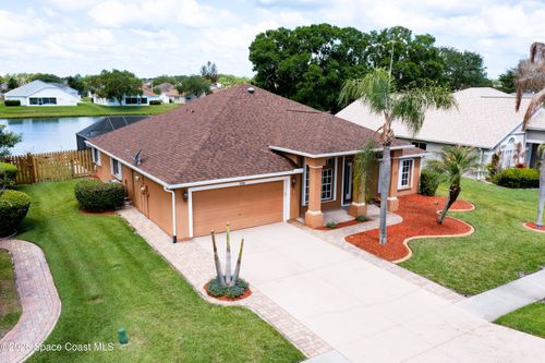 750 Whidbey St, West Melbourne, FL, 32904-7482 | Card Image