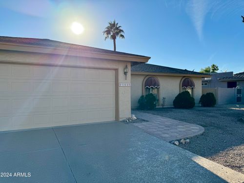 25620 S Cloverland Drive, Sun Lakes, AZ, 85248 | Card Image