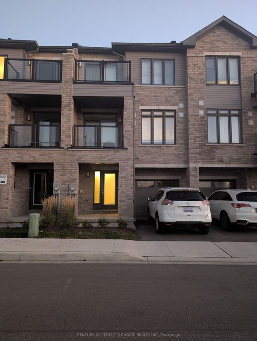 811-585 Colborne St, Brantford, ON, N3S0K4 | Card Image