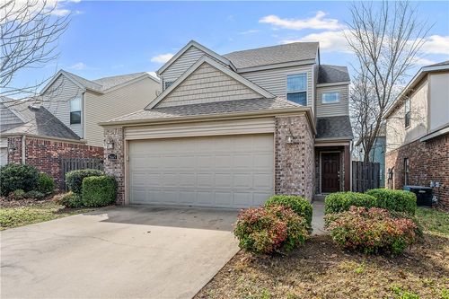 2665 N Arroyo Ave, Fayetteville, AR, 72703-3369 | Card Image