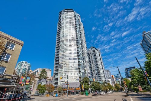 808-1199 Seymour St, Vancouver, BC, V6B1K3 | Card Image