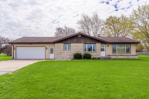 443 W Main Street, Chilton, WI, 53014 | Card Image