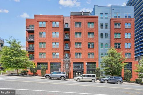 apt-210-1411 Key Blvd, Rosslyn, VA, 22209-1585 | Card Image